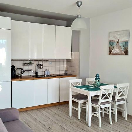Apartament Z Garazem W Kolobrzegu Apartment Ngoại thất bức ảnh